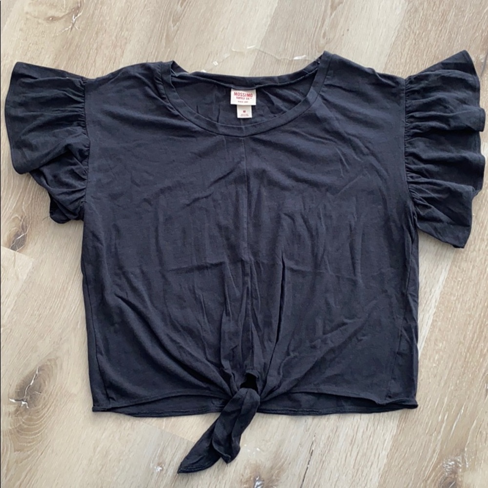 Women’s Tie Front Top - Size Medium